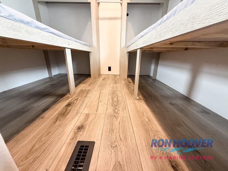 2026 FOREST RIVER 31QB - Image 36
