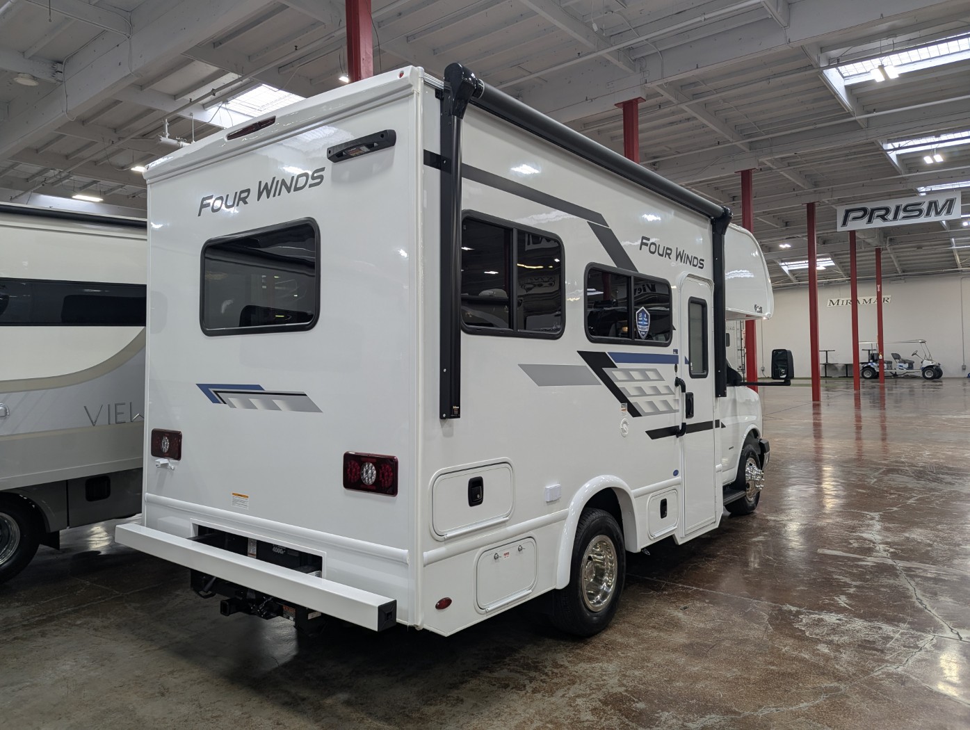 2027 Thor Motor Coach Four Winds 19Z - Image 5