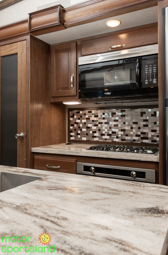 2017 Keystone Montana Legacy 3720RL - Image 18