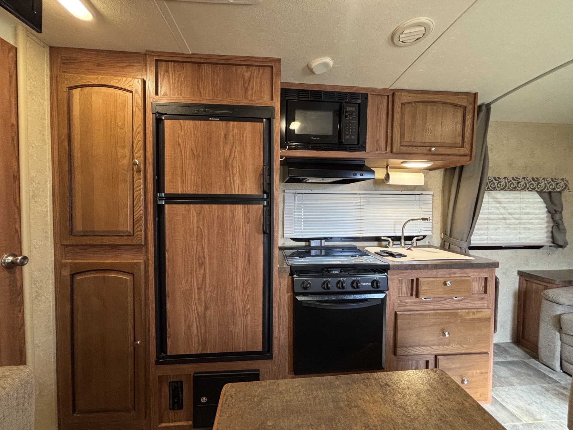2016 Forest River Flagstaff Micro Lite 23FB - Image 14