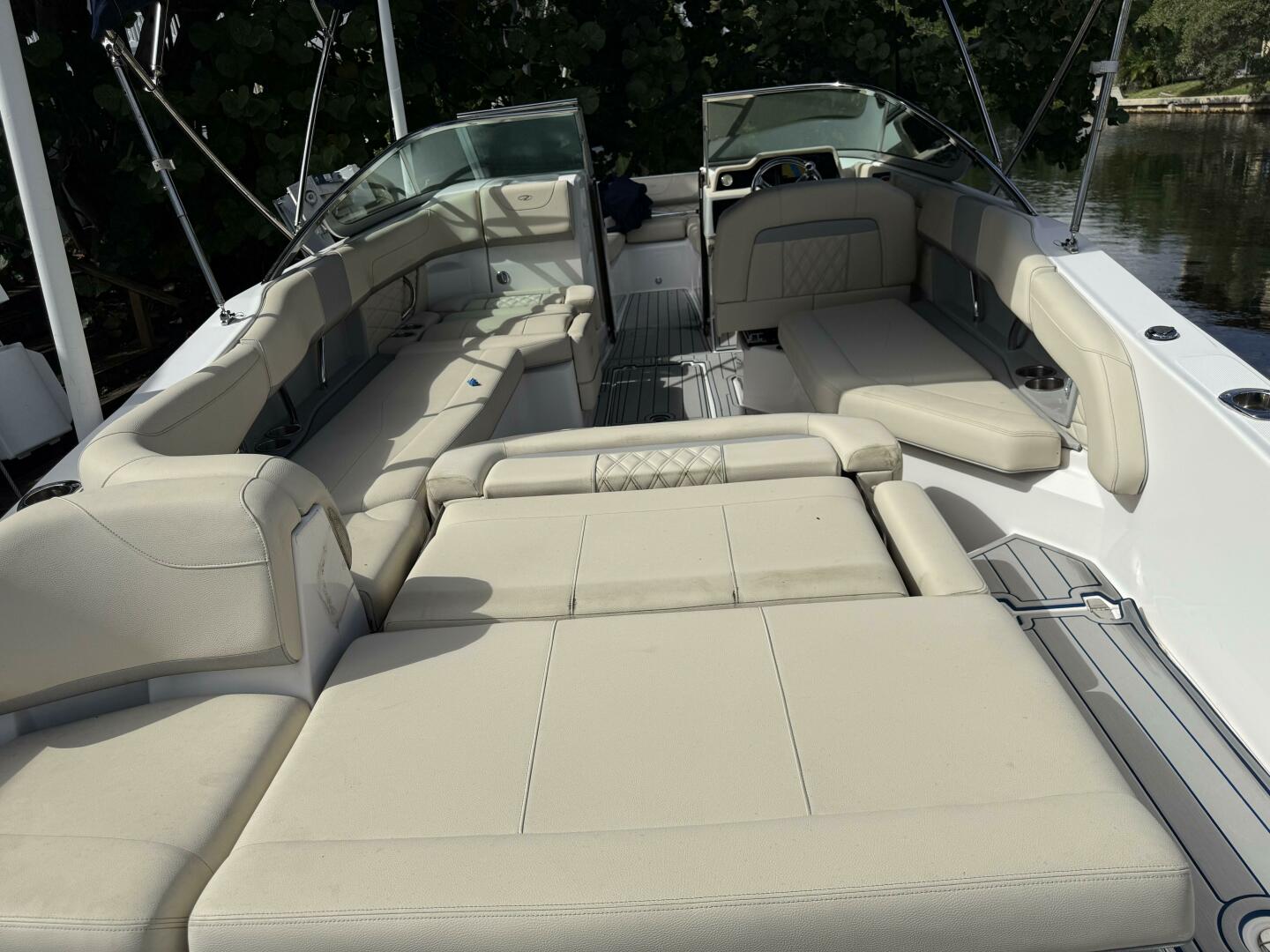 2021 Regal 26 OBX - Image 10
