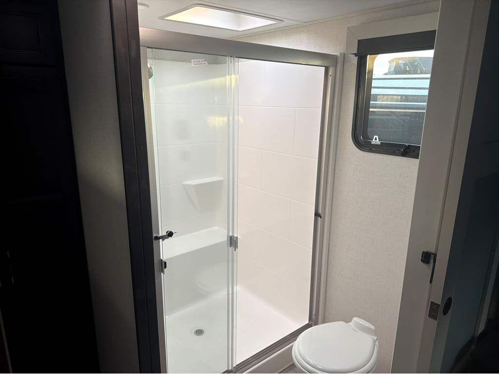2026 Keystone ALPINE 3710FL - Image 30