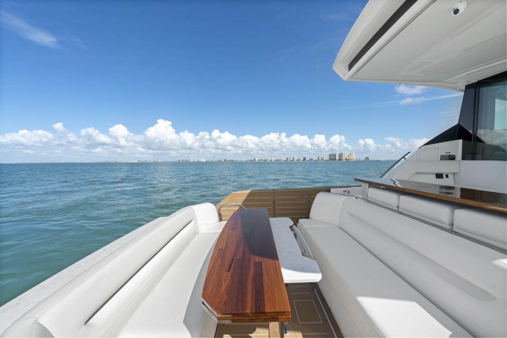 2023 Tiara Yachts EX 60 - Image 42