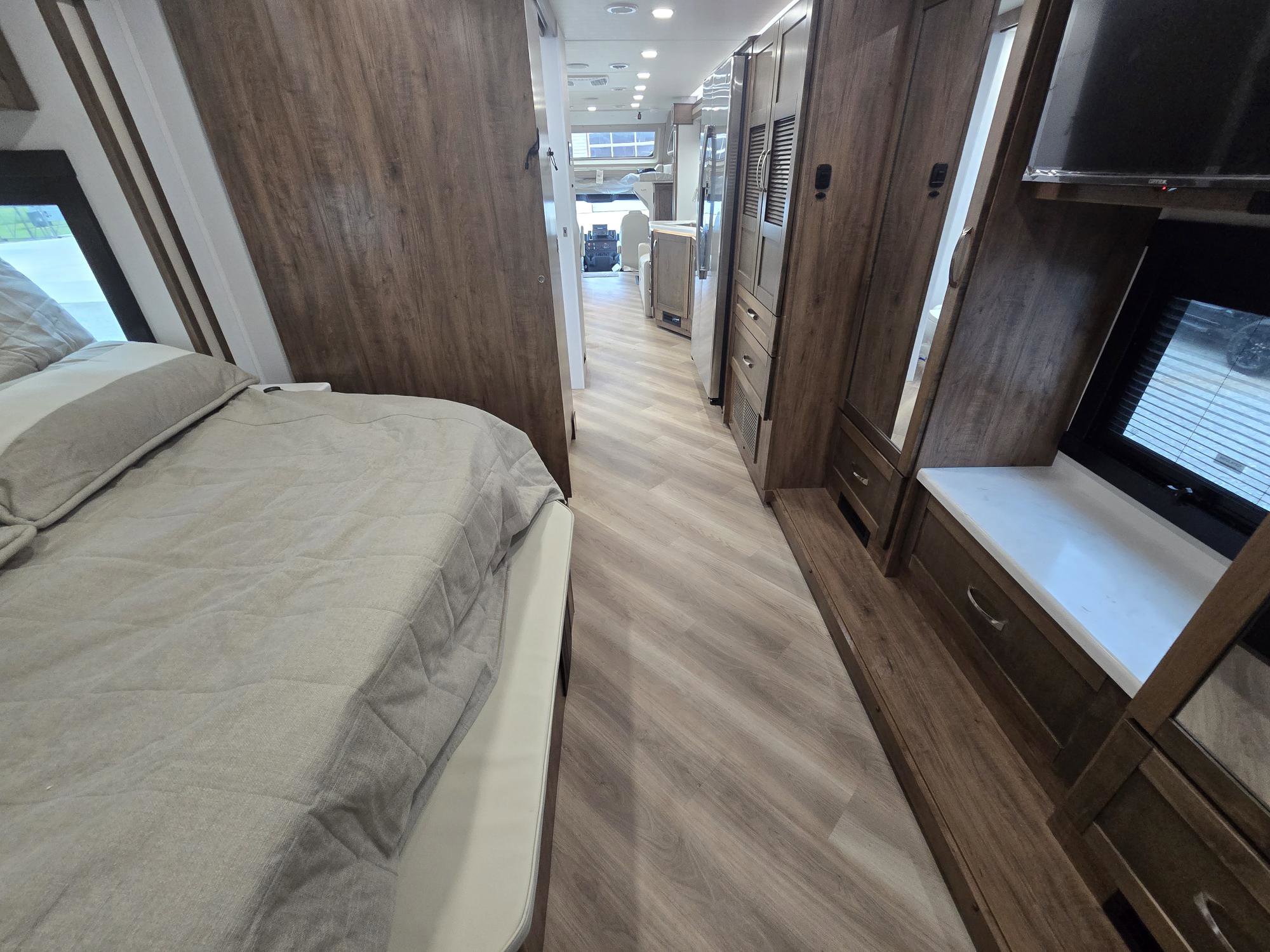 2026 JAYCO SENECA 37M - Image 28