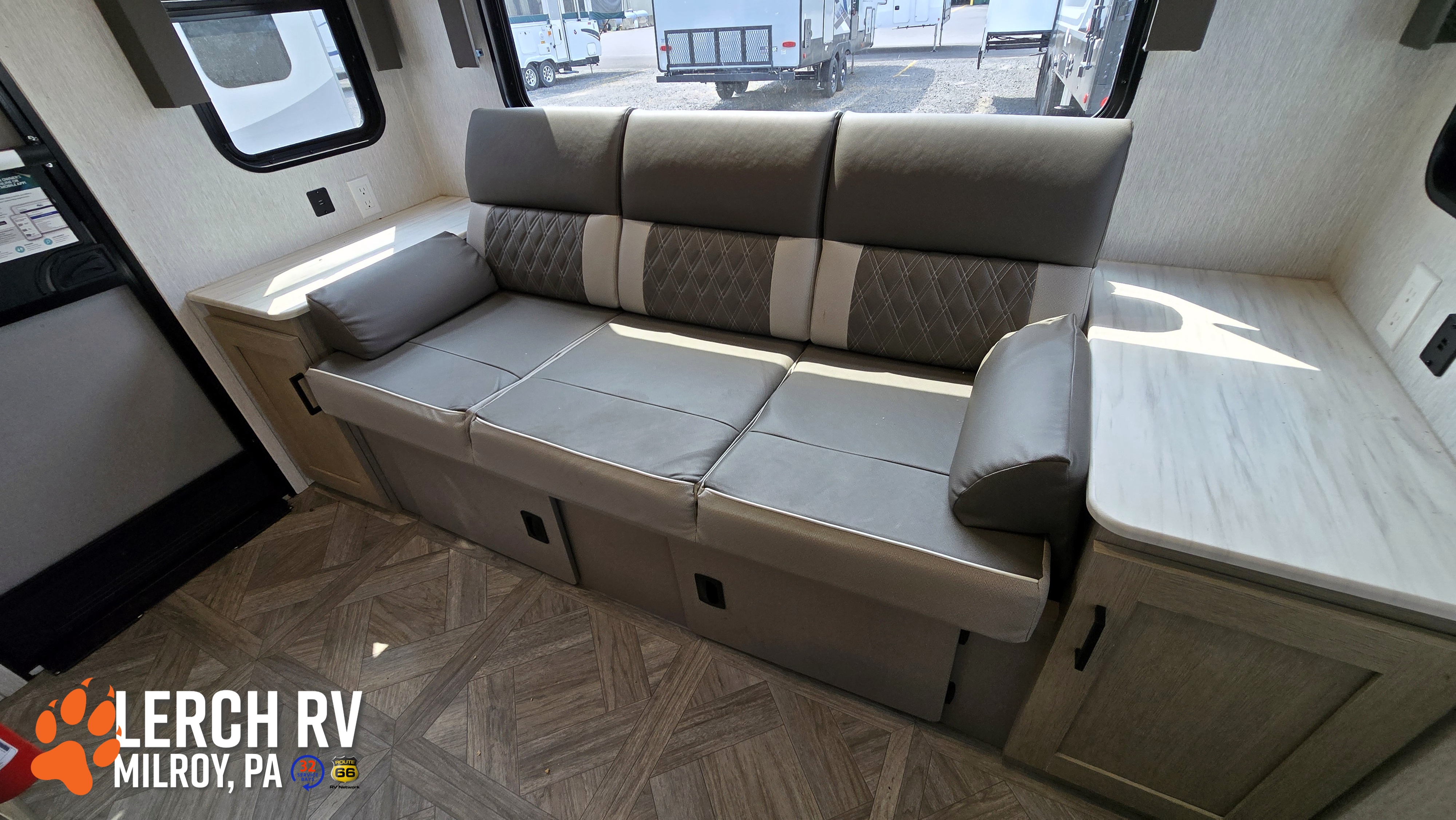 2023 FOREST RIVER SALEM CRUISE LITE 24RLXLX - Image 10