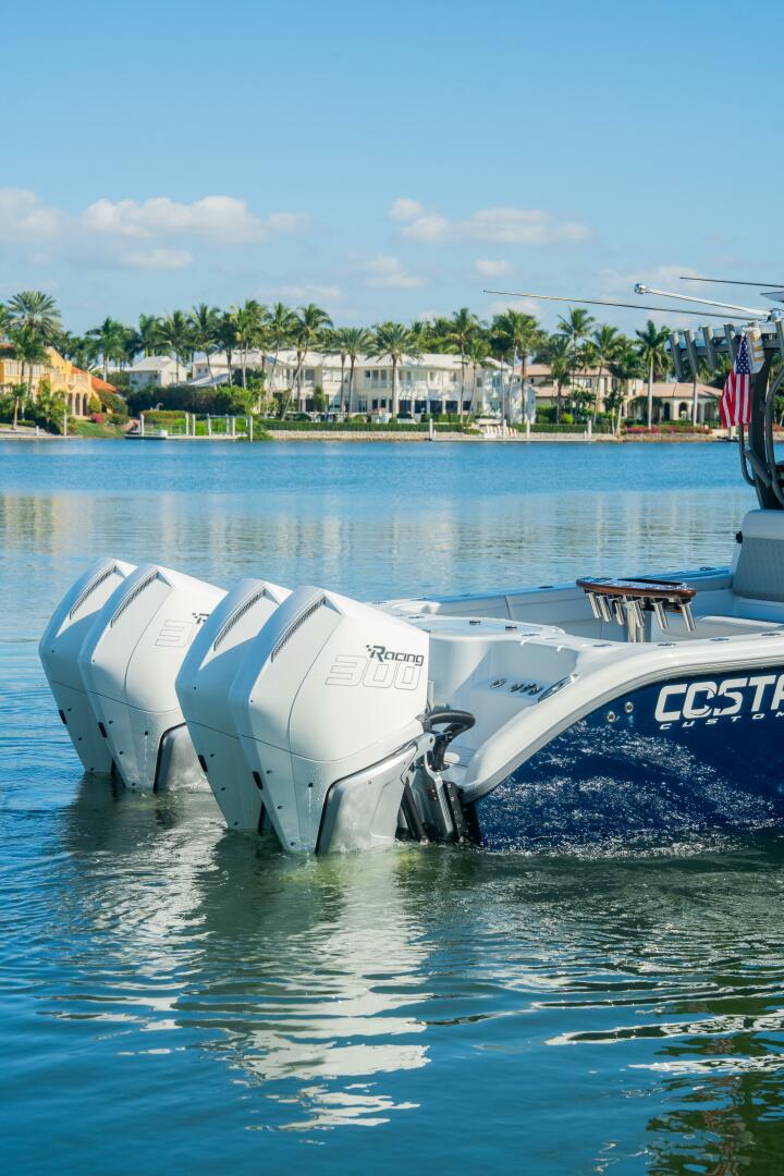 2025 Costa Custom - Image 29