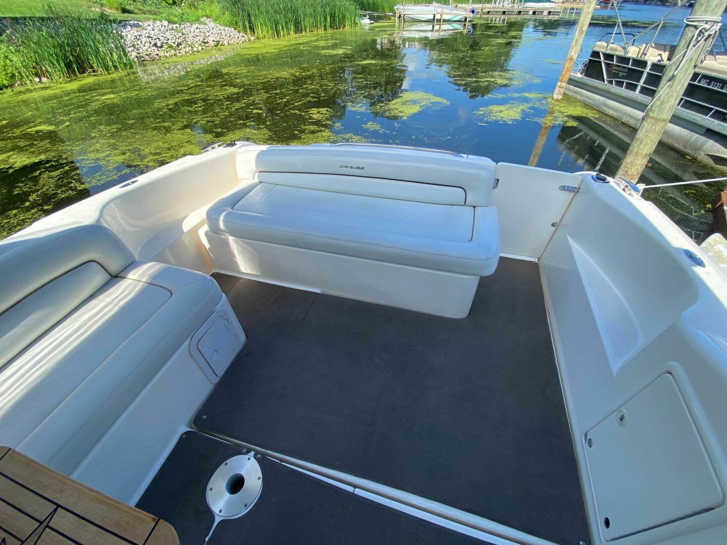 2002 Riviera 47 Excalibur - Image 11