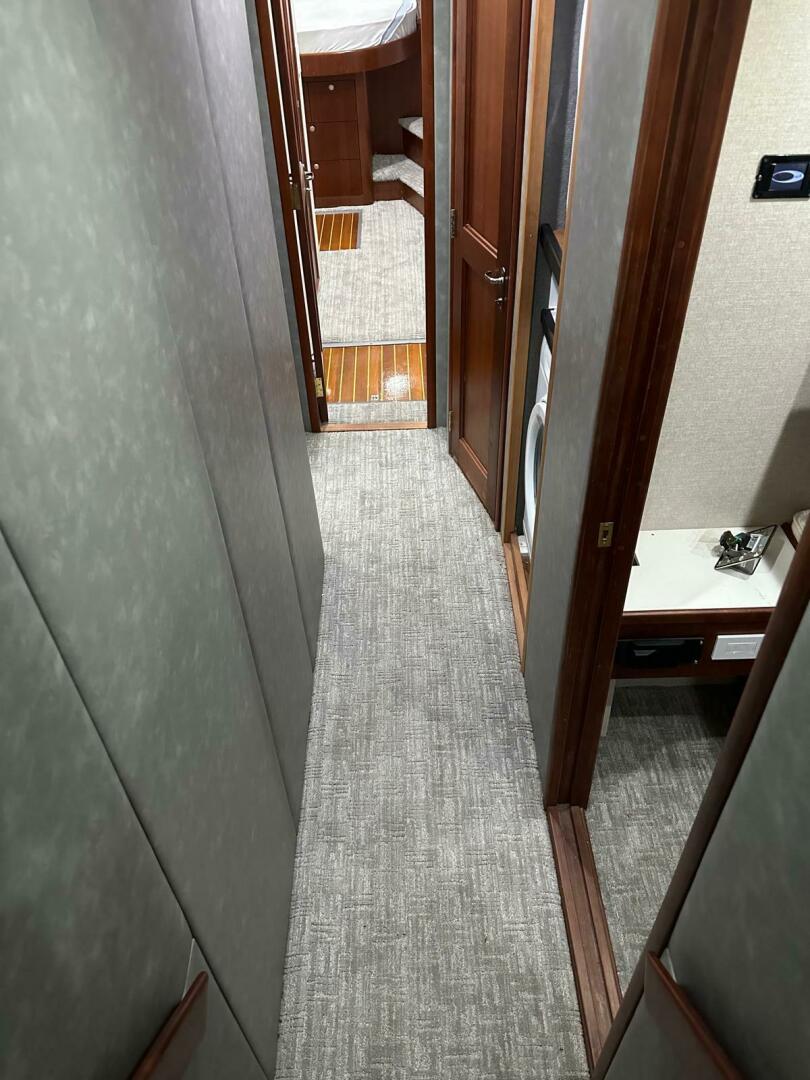 2001 Buddy Davis SPORTFISH - Image 32