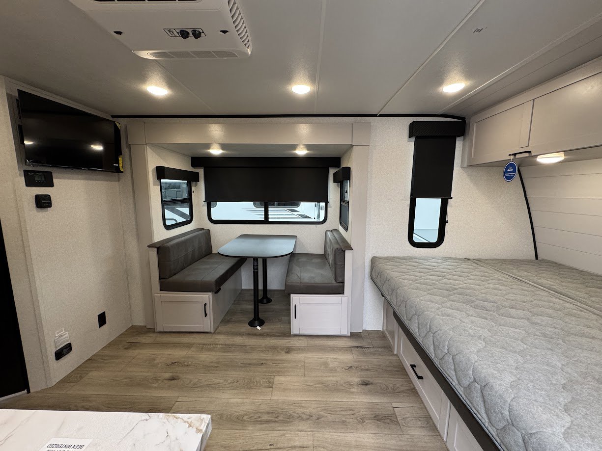 2026 JAYCO JAY FEATHER AIR 19MBS - Image 42