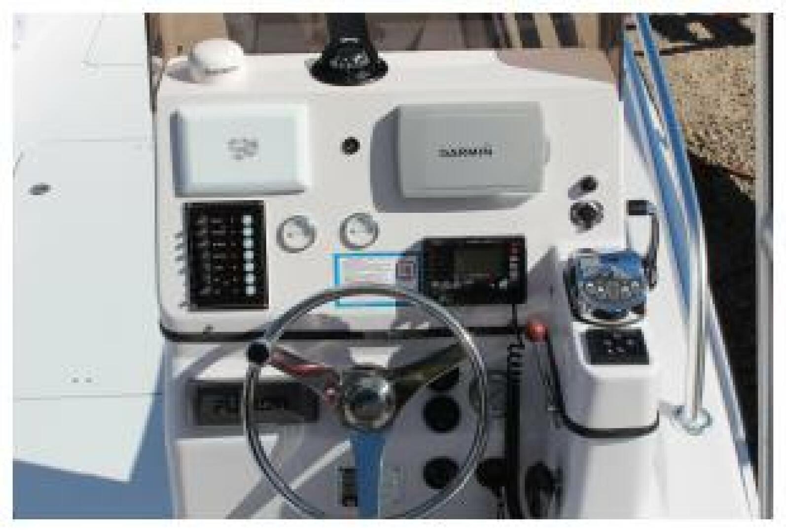 2019 OceanPro 35 - Image 10