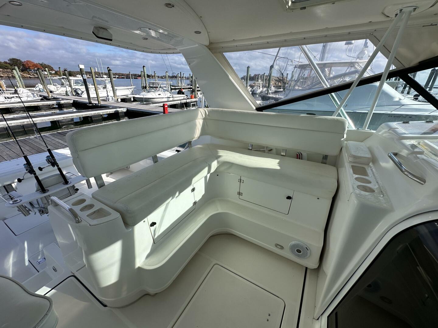 2001 Tiara Yachts 4300 Open - Image 11