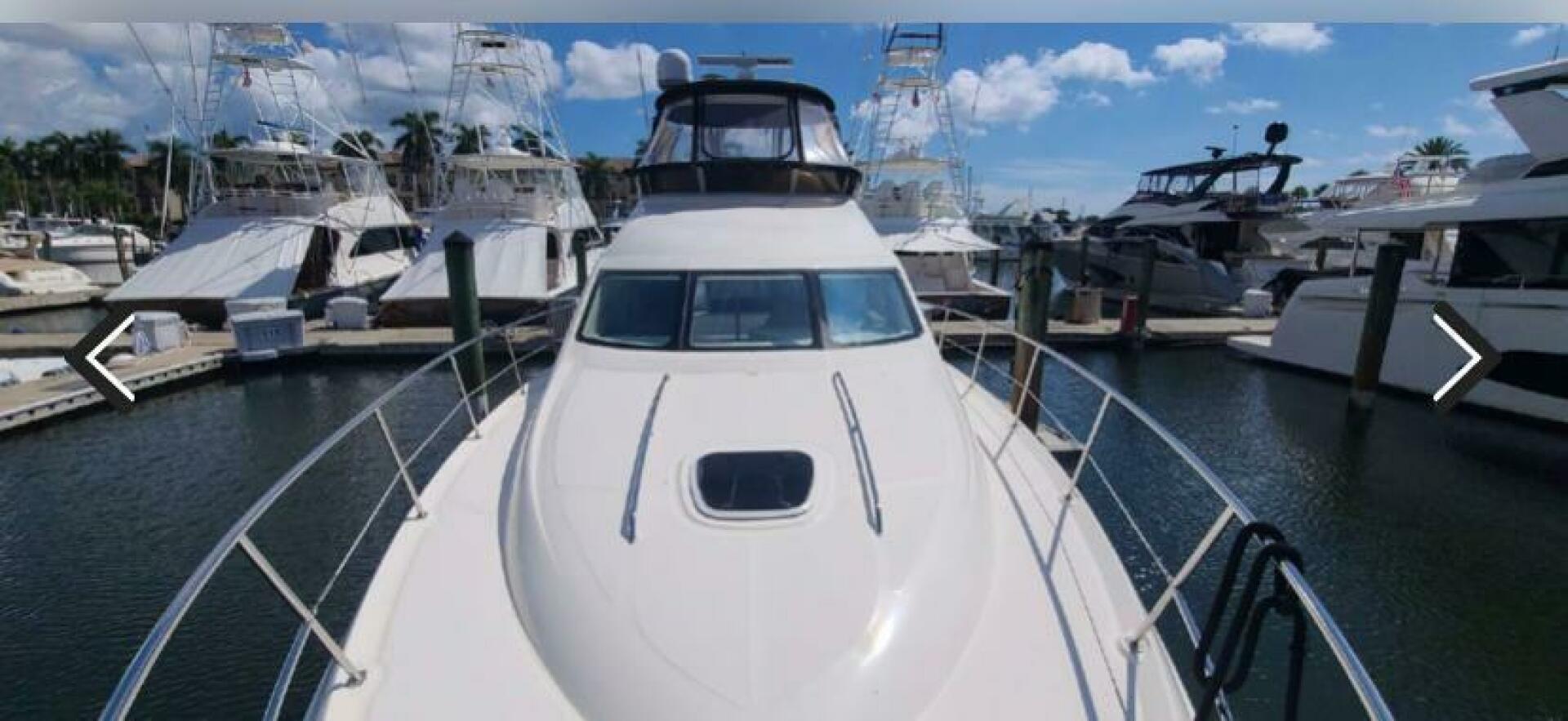 2004 Sea Ray 42 Sedan Bridge - Image 5