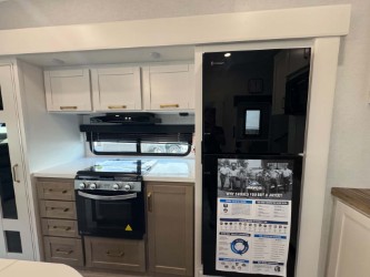 2027 JAYCO EAGLE 29RLC - Image 21