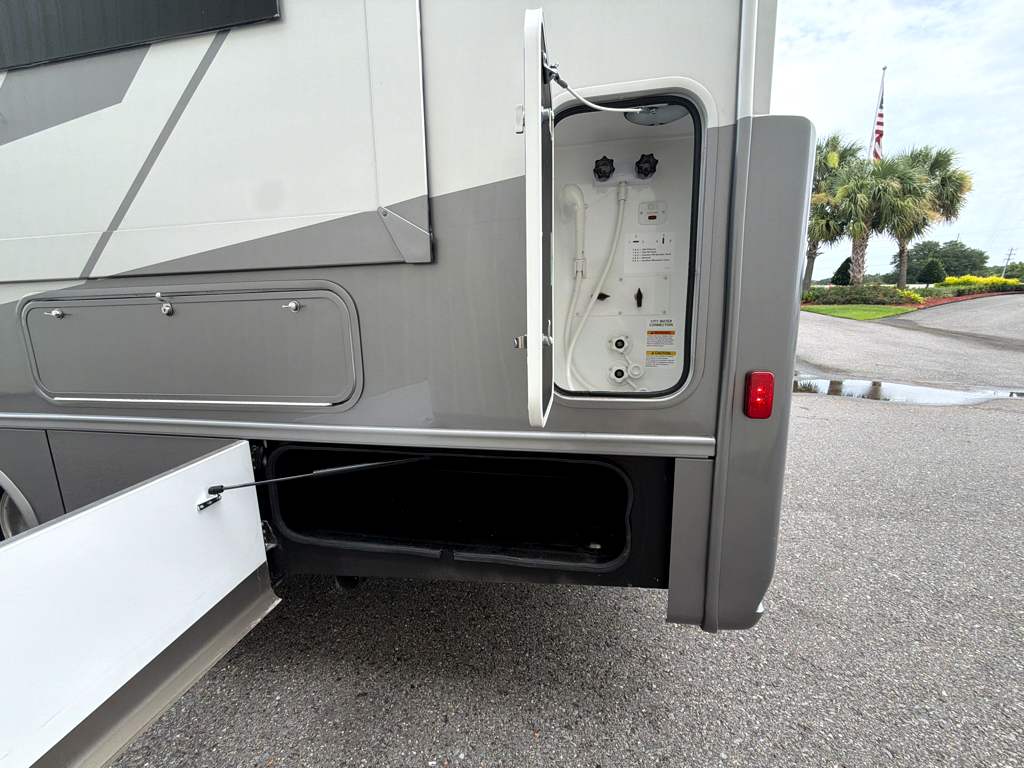 2027 JAYCO MELBOURNE PRESTIGE 25LP - Image 12