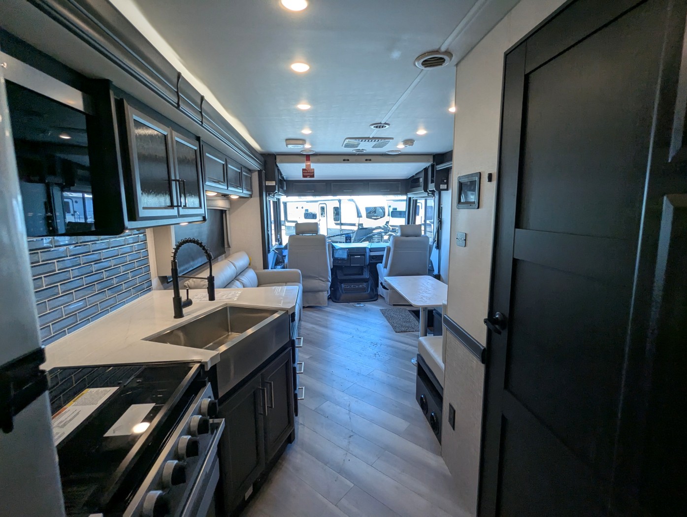 2026 Holiday Rambler Invicta 36Y - Image 47