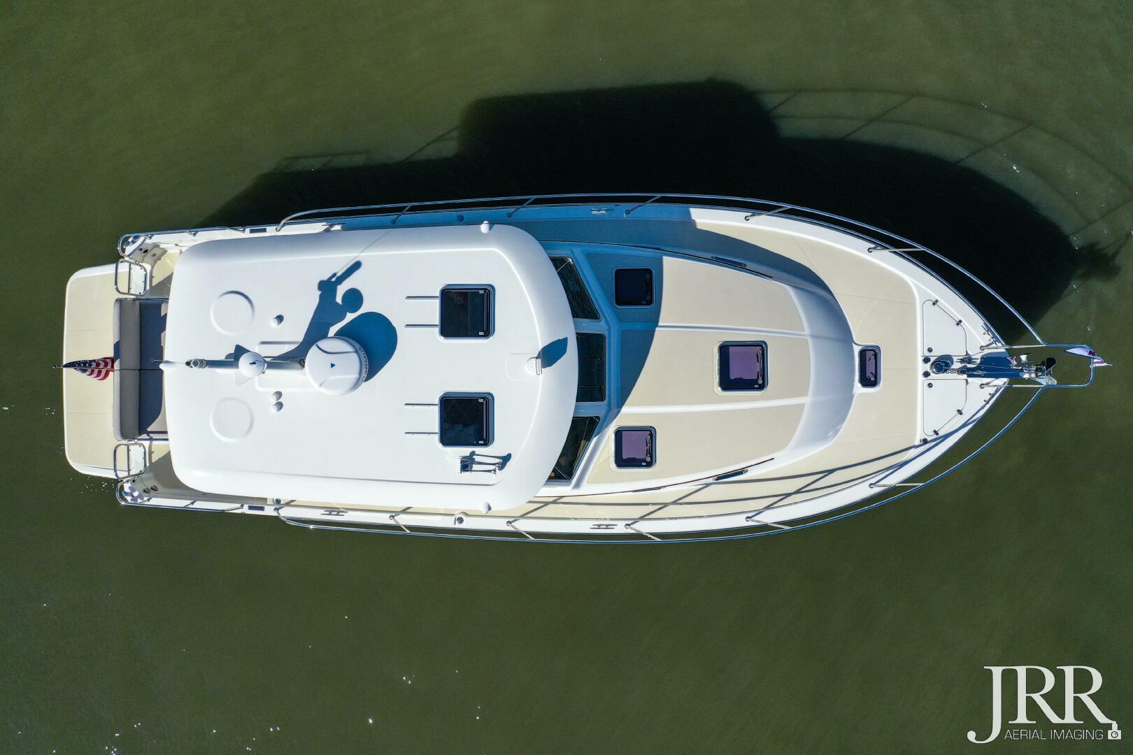 2019 Sabre 38 Salon Express - Image 25