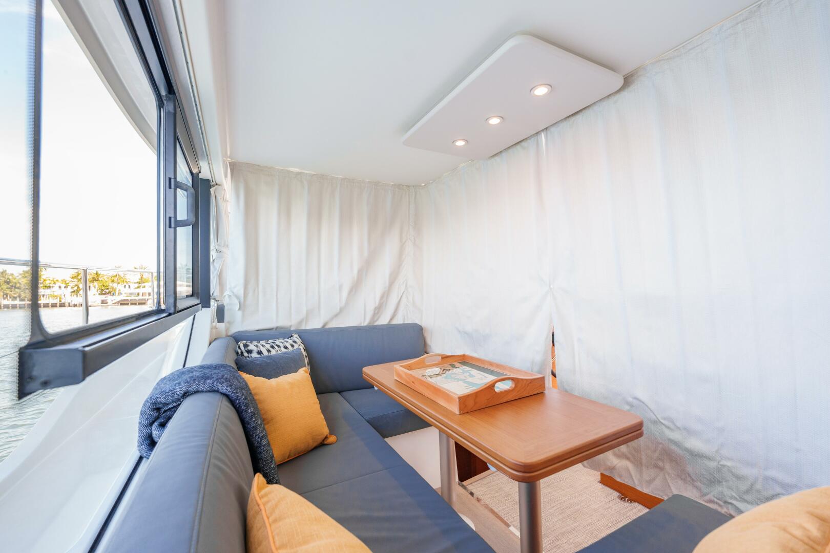 2025 Beneteau - Image 39