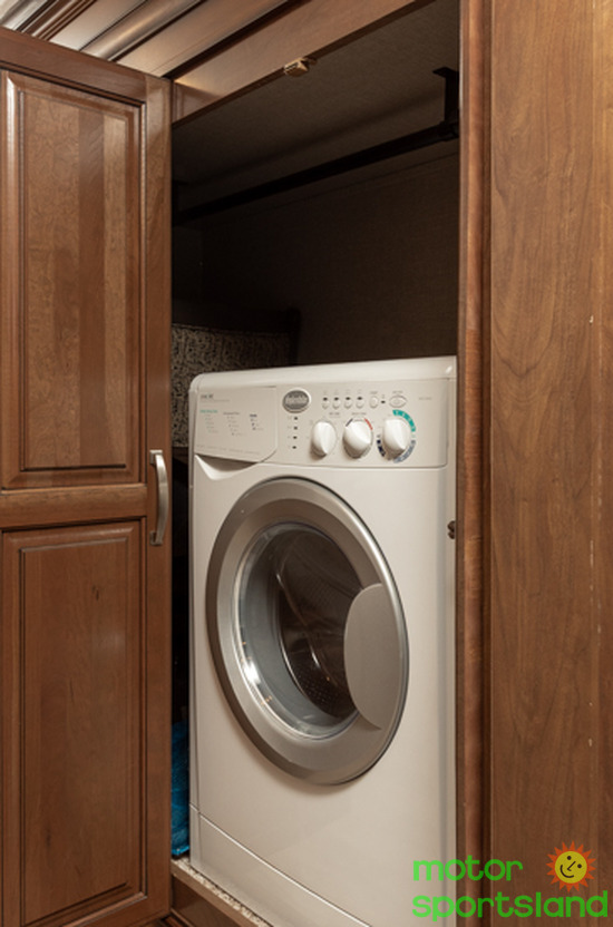 2017 Keystone Montana Legacy 3720RL - Image 29