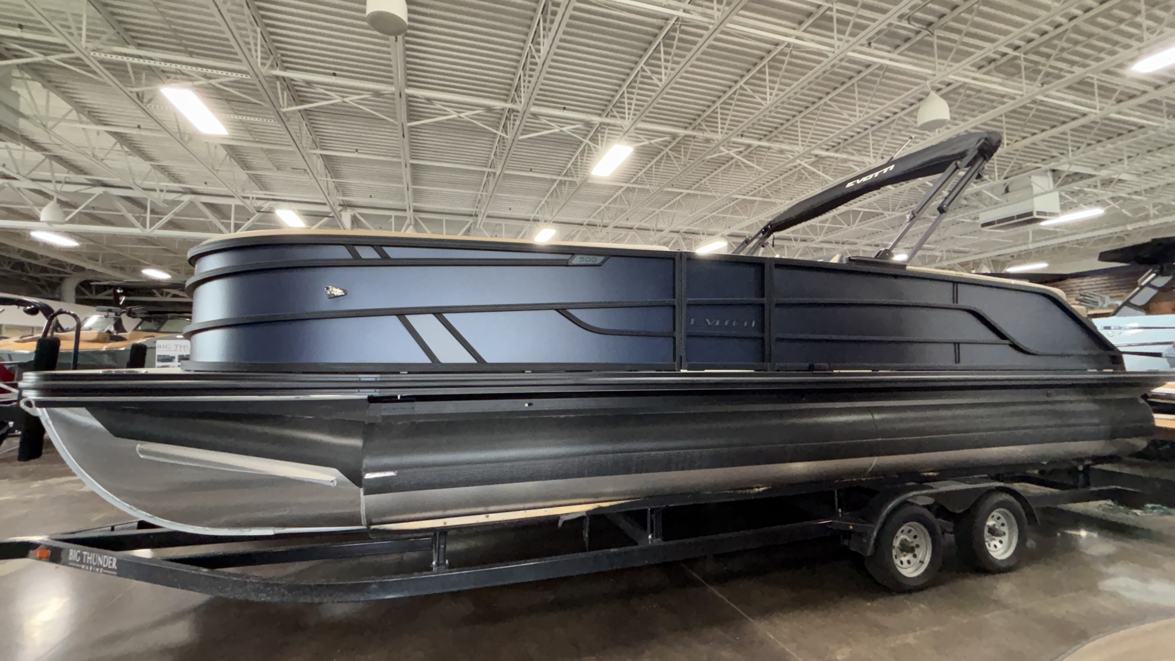2026 Evotti 525 Quad Lounge - Image 2