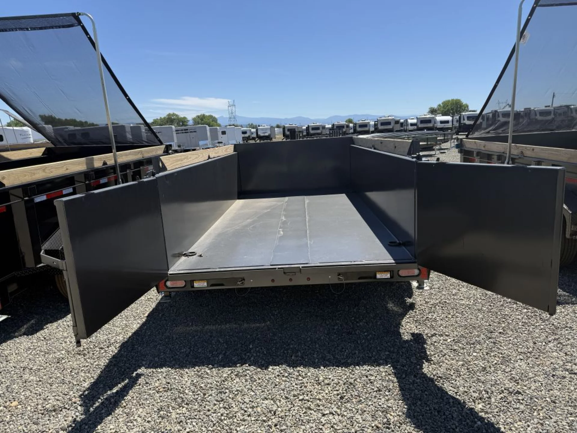 2026 DIAMOND C TRAILERS DIAMOND C LPT 207 HEAVY DUTY 14X82 32 SIDES - Image 4