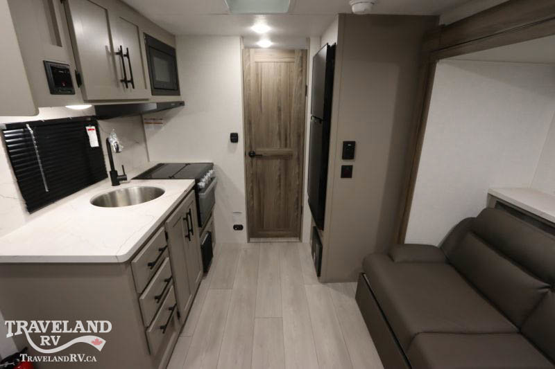 2025 KZ RV Connect Mini CM181RB - Image 3
