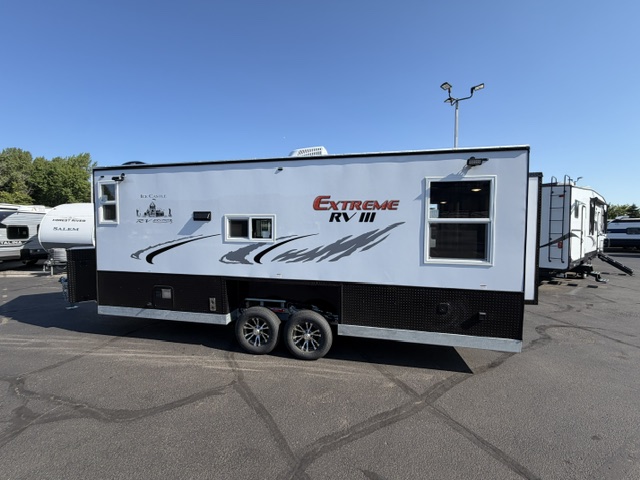 2027 ICE CASTLE RV EXTREME III 8X21 - Image 4