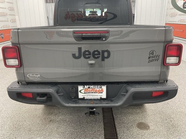 2021 Jeep Gladiator Crew Cab Sport 4WD - Image 7