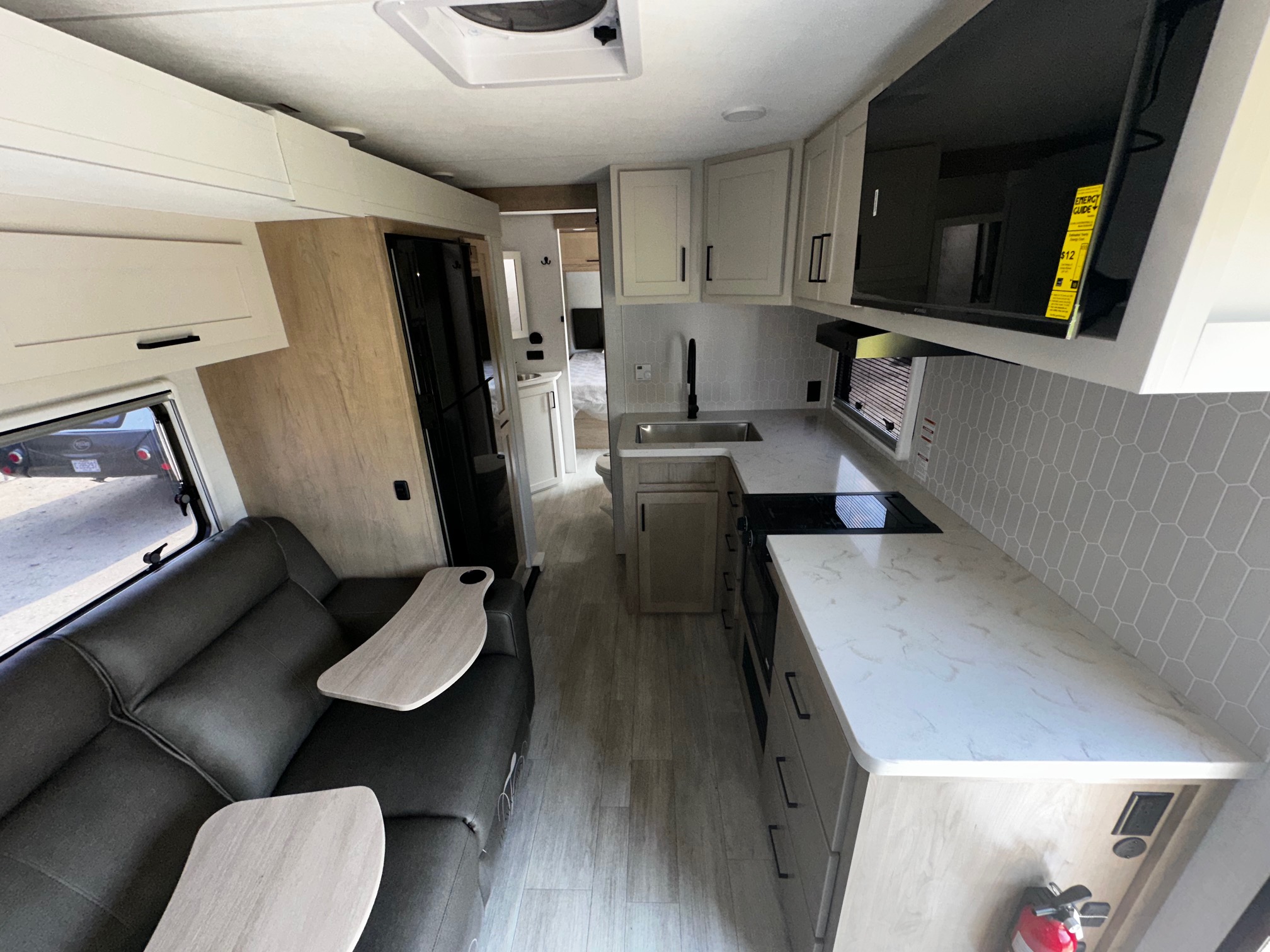2027 Ember RV Touring Edition 2500RDL - Image 9