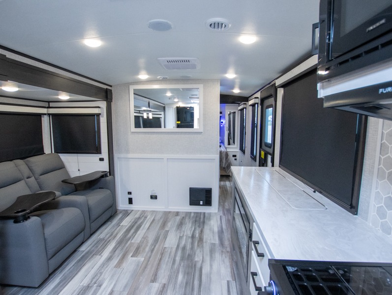 2024 Jayco White Hawk 27RK - Image 13