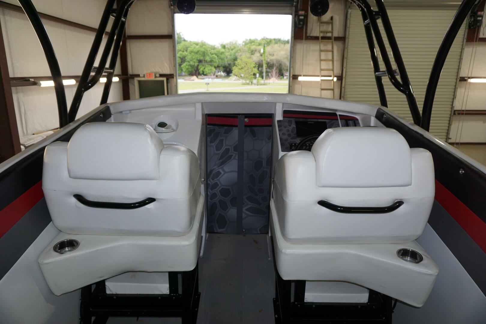 1998 Active Thunder 32 CC - Image 20