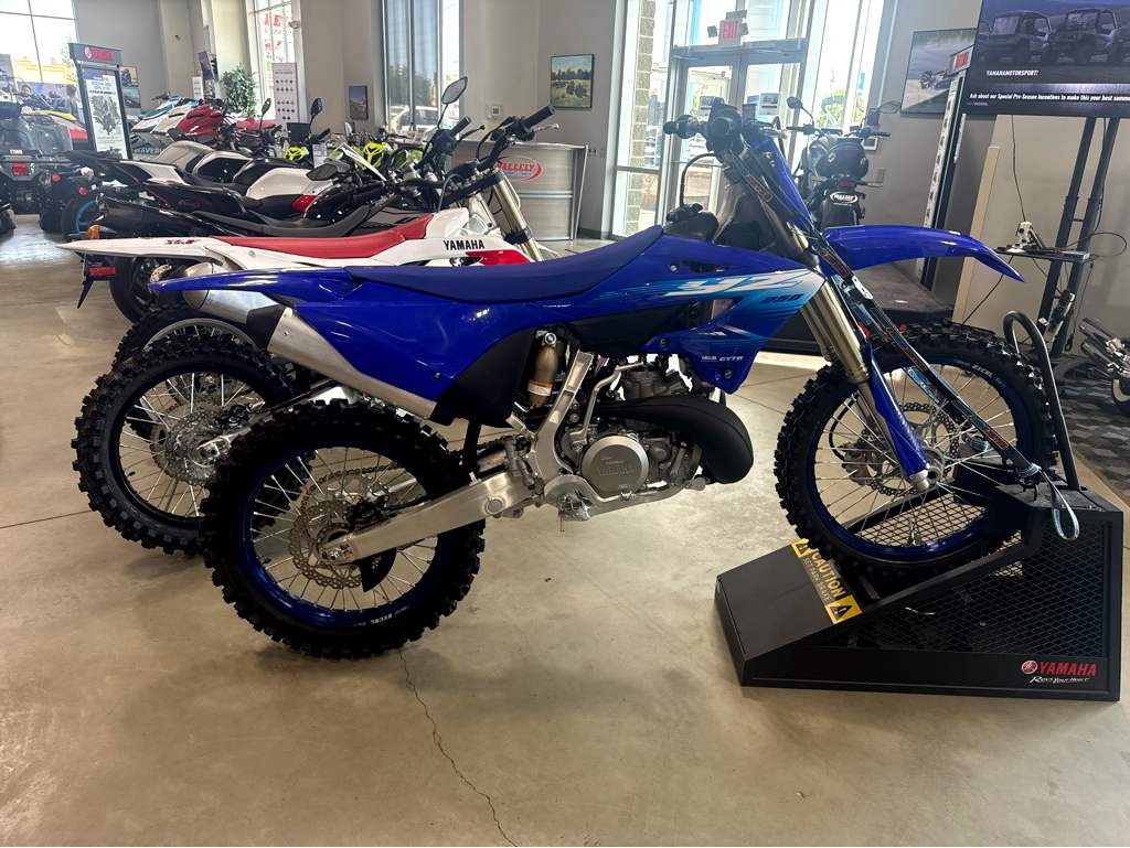2027 Yamaha YZ250 - Image 10