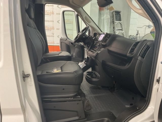 2025 Ram ProMaster Cargo Van Tradesman - Image 26