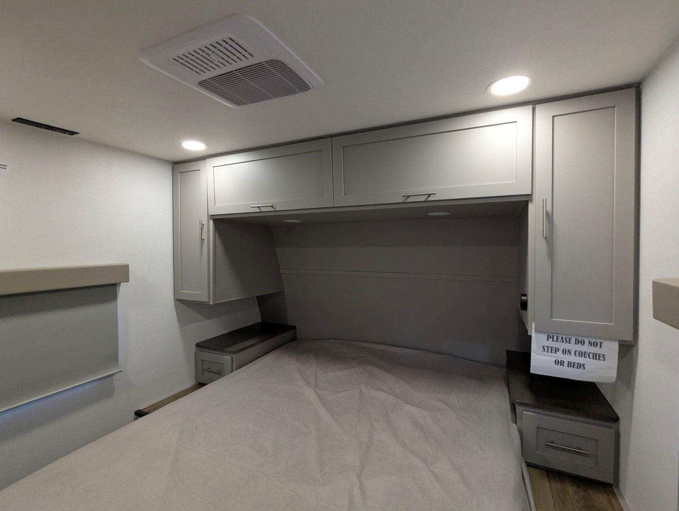 2026 Alliance RV Avenue 298RL - Image 13