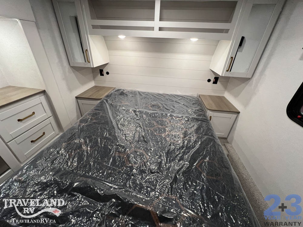2027 Jayco Eagle SLE Fifth Wheel 24MLE - Image 16