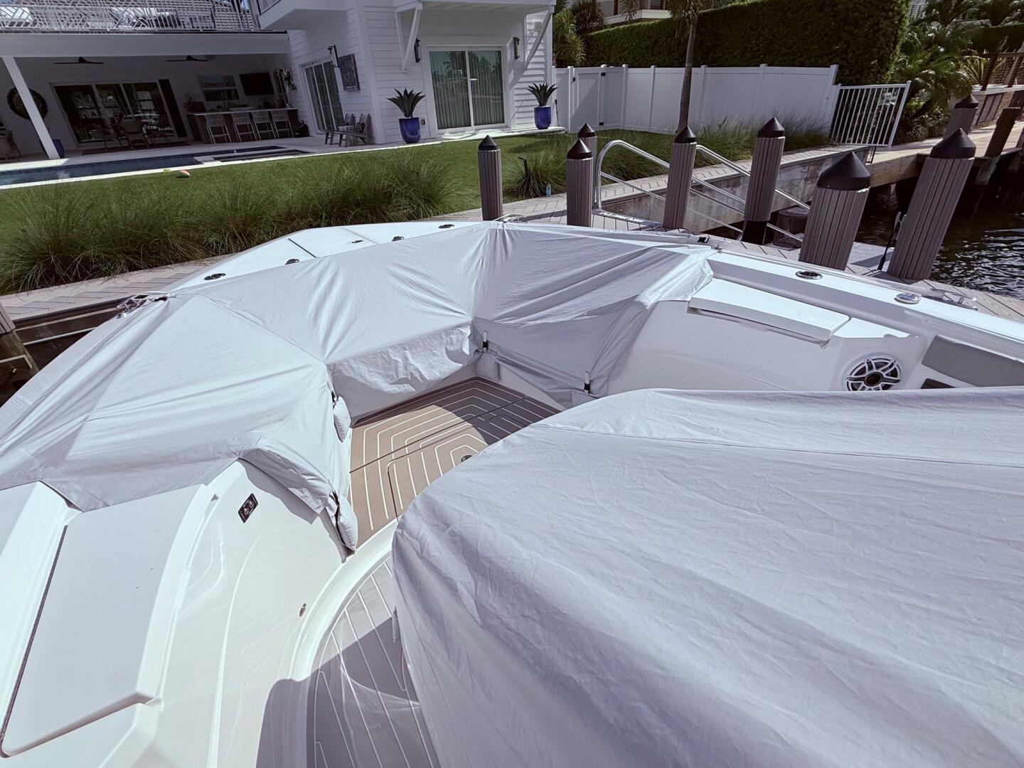 2006 Carver 43 Motor Yacht - Image 19