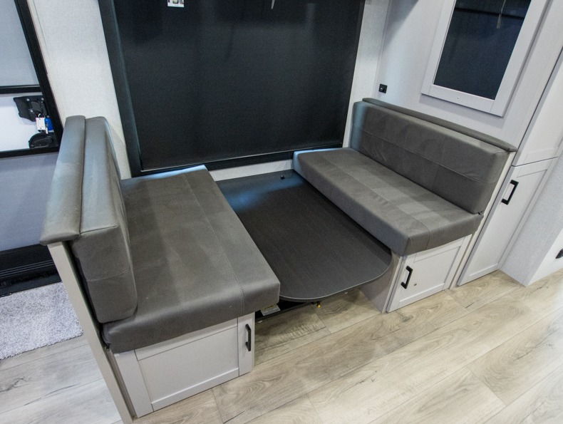 2026 Jayco Jay Feather 21MML - Image 7