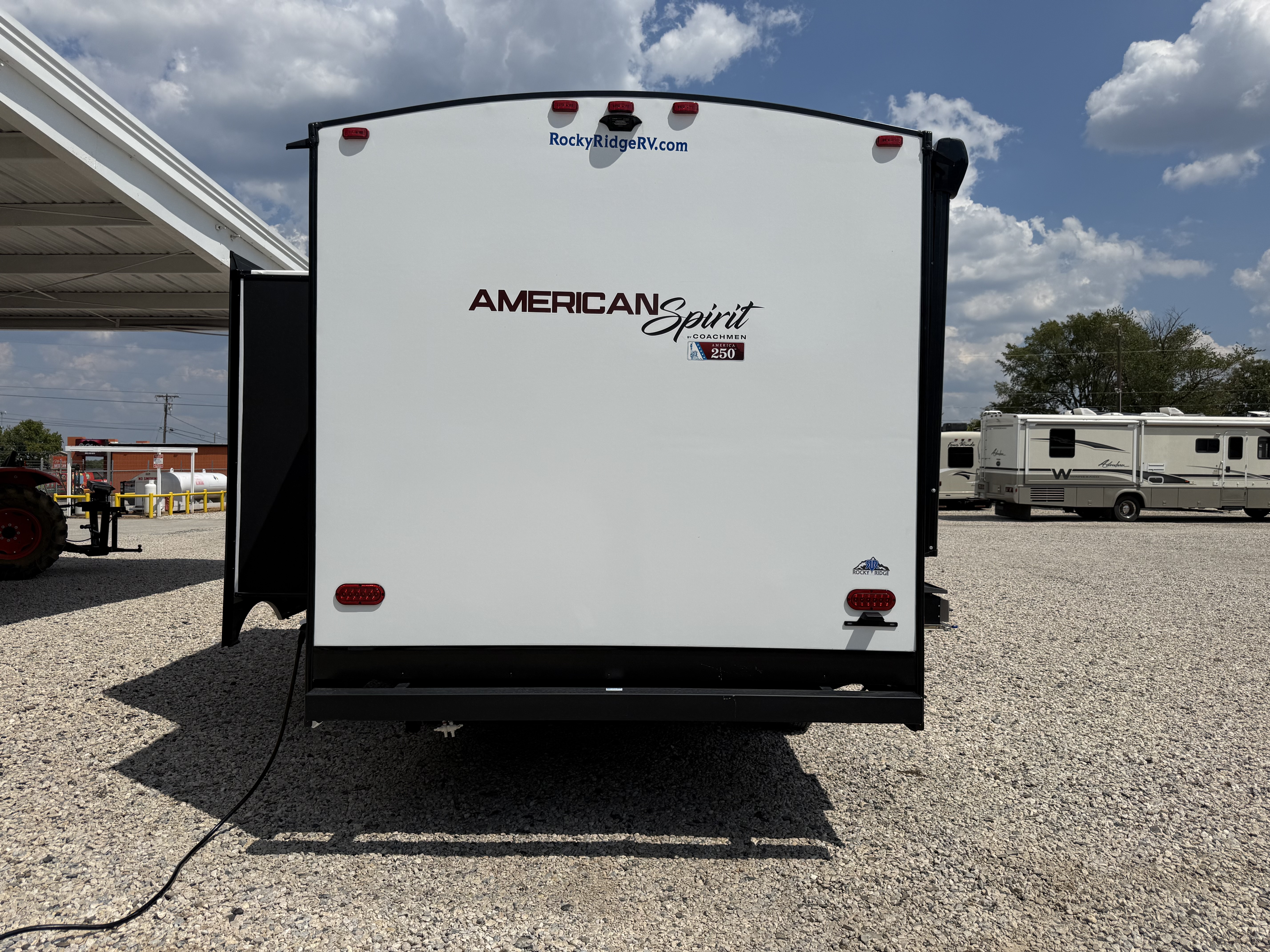 2027 Coachmen American Spirit 2353RB - Image 6
