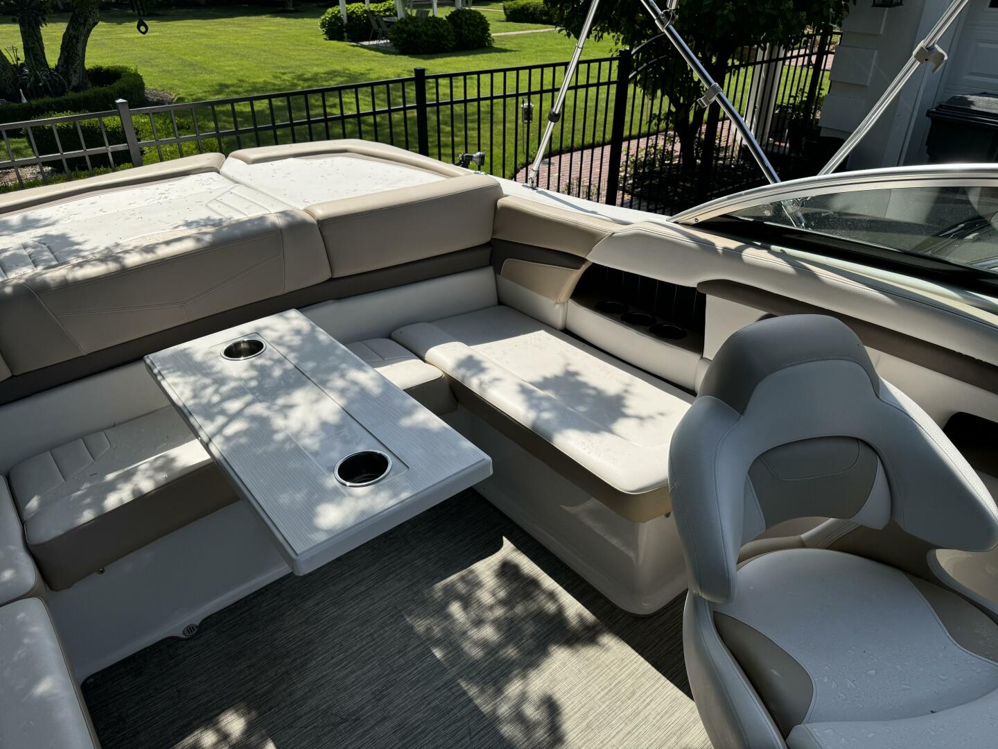 2019 Four Winns H230 Base - Image 12