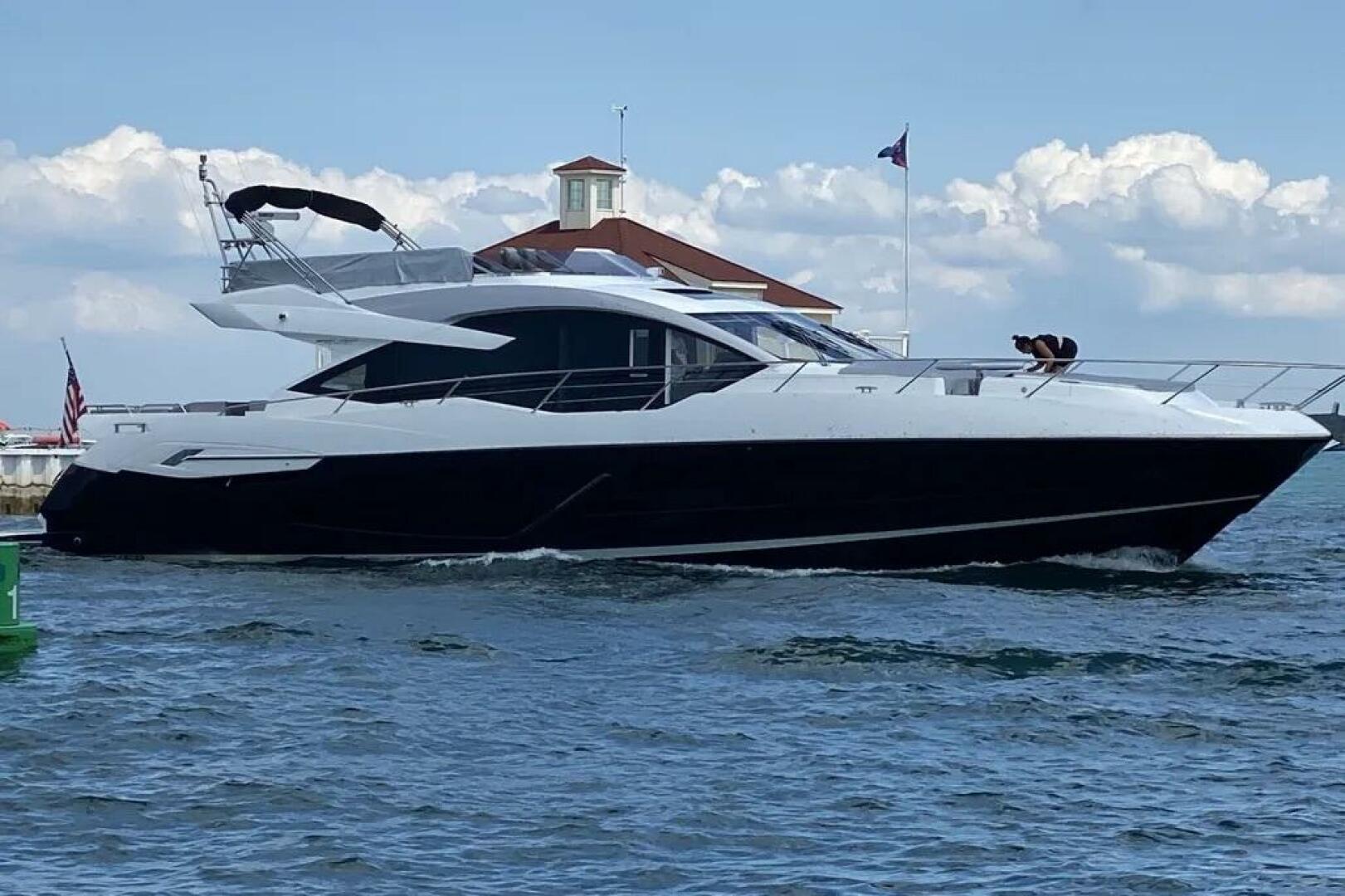 2020 Sunseeker 74 Sport Yacht - Image 3