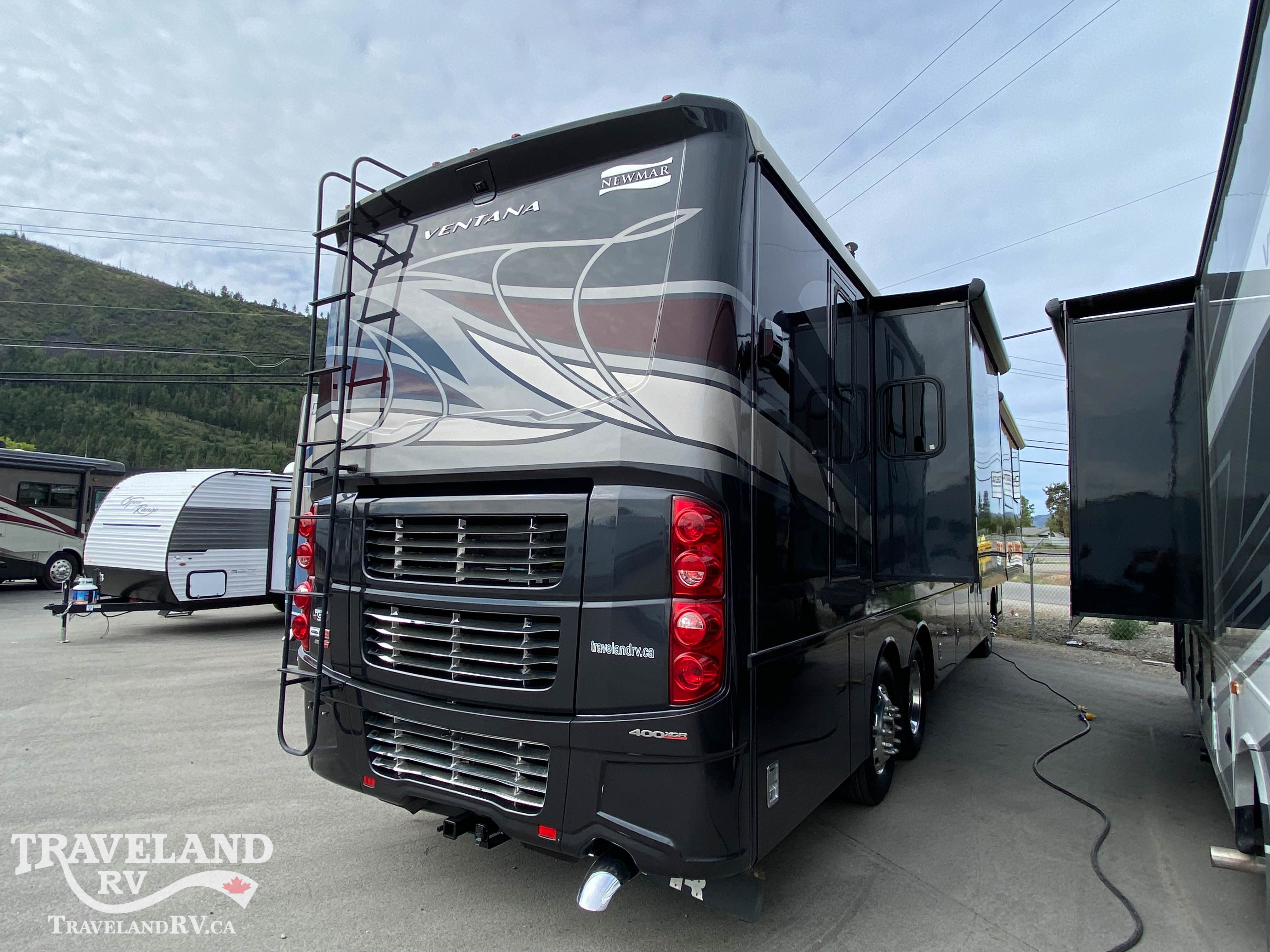 2018 Newmar Ventana 4037 - Image 7