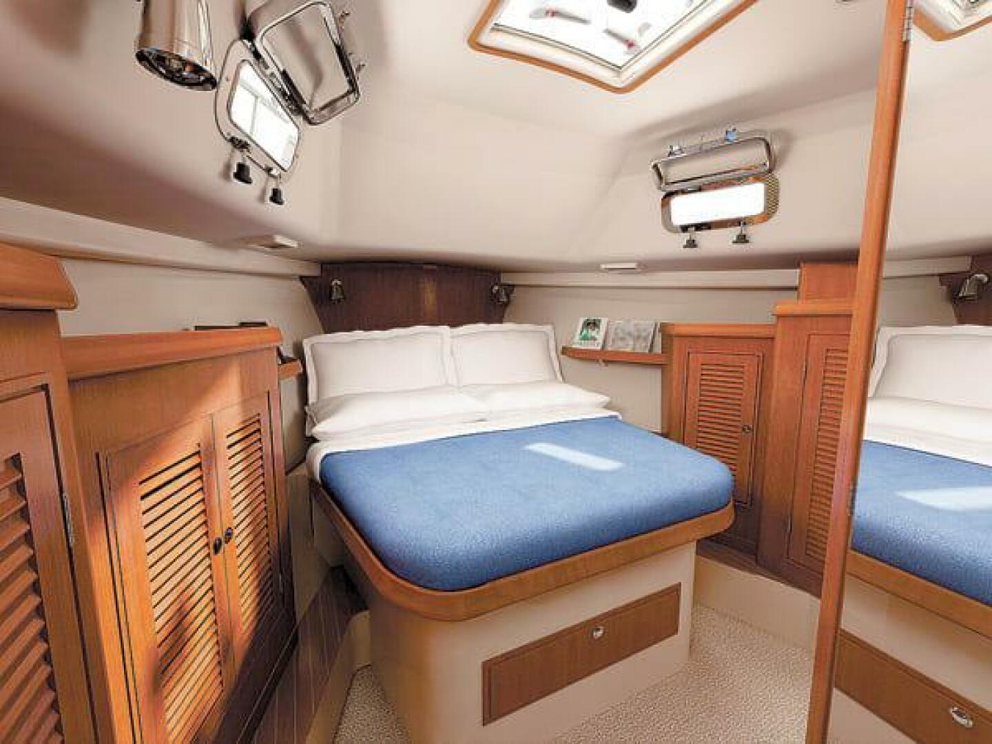2008 Island Packet PY Trawler / Motorsailer - Image 40