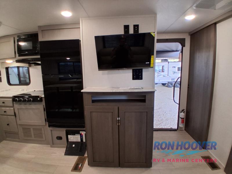 2025 COACHMEN 282DORM - Image 44