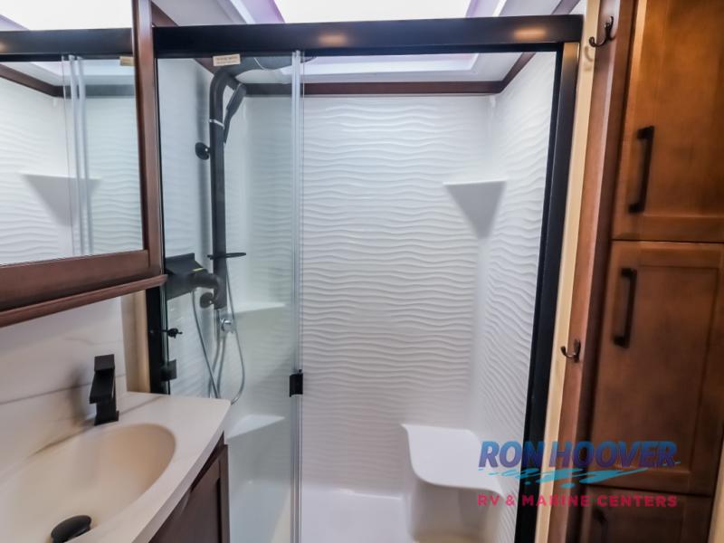 2026 FOREST RIVER 425FO - Image 27