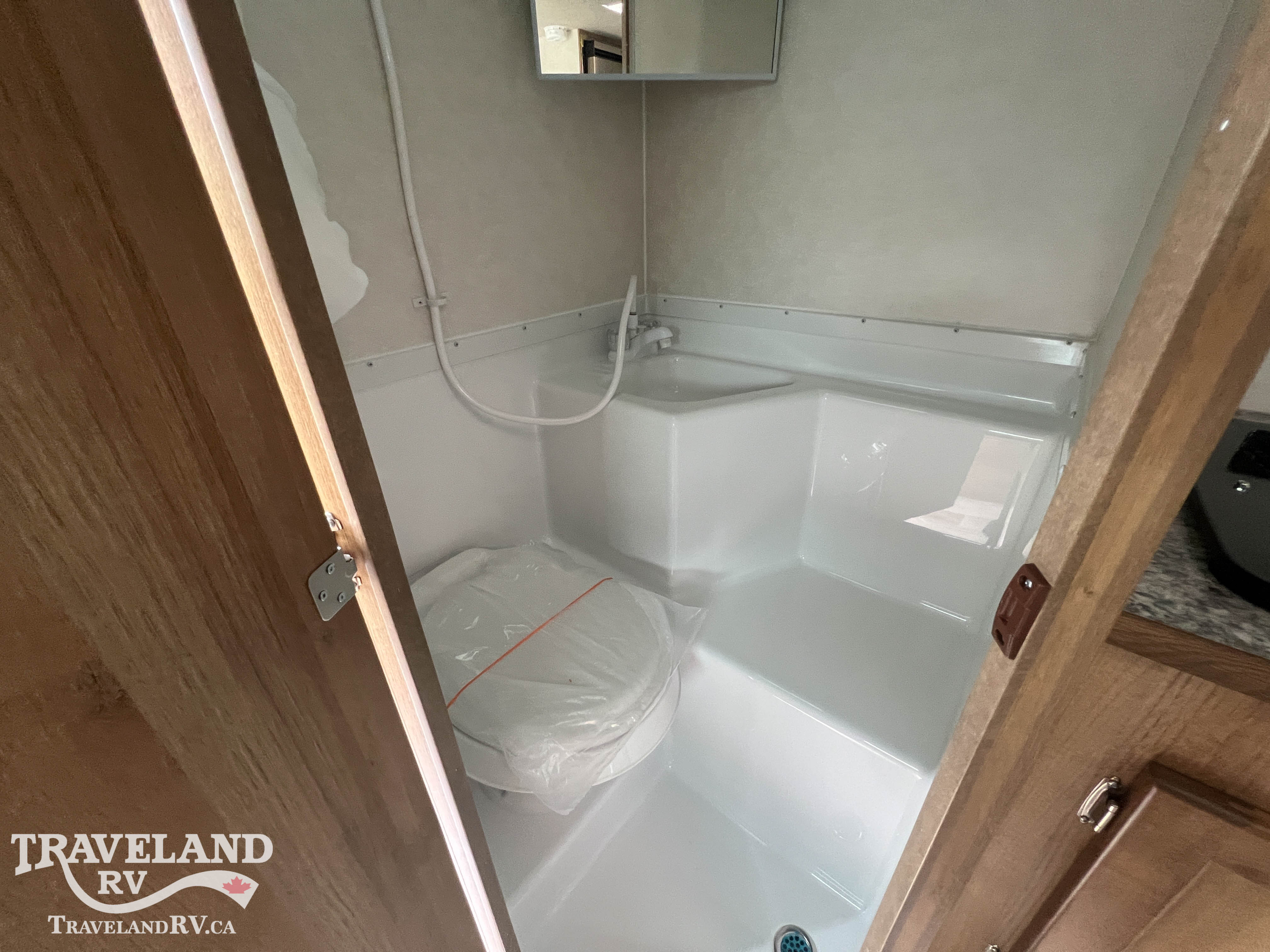 2027 Westland RV Travelaire 83SL - Image 21