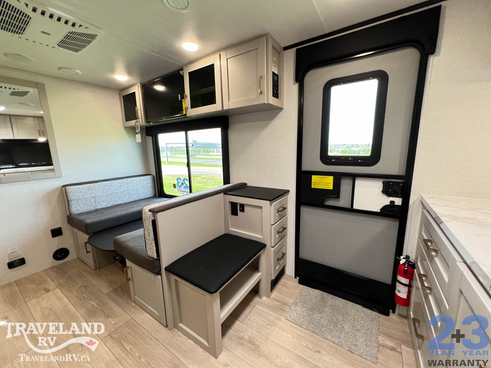 2027 Jayco Jay Feather 23RK - Image 15
