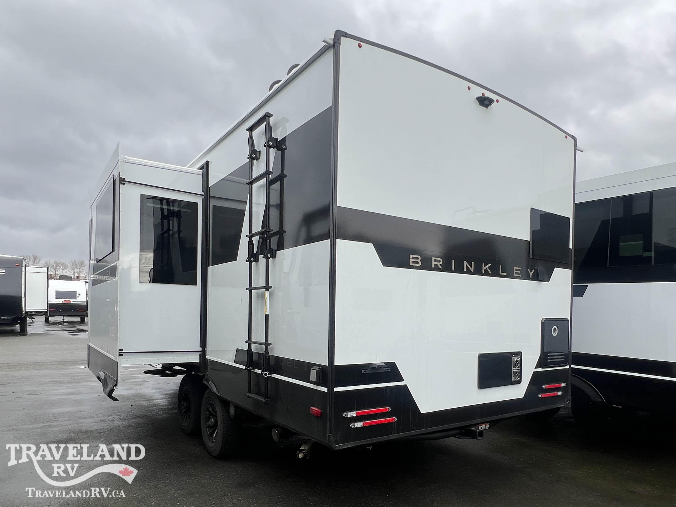 2026 Brinkley RV Model Ix 20x - Image 7
