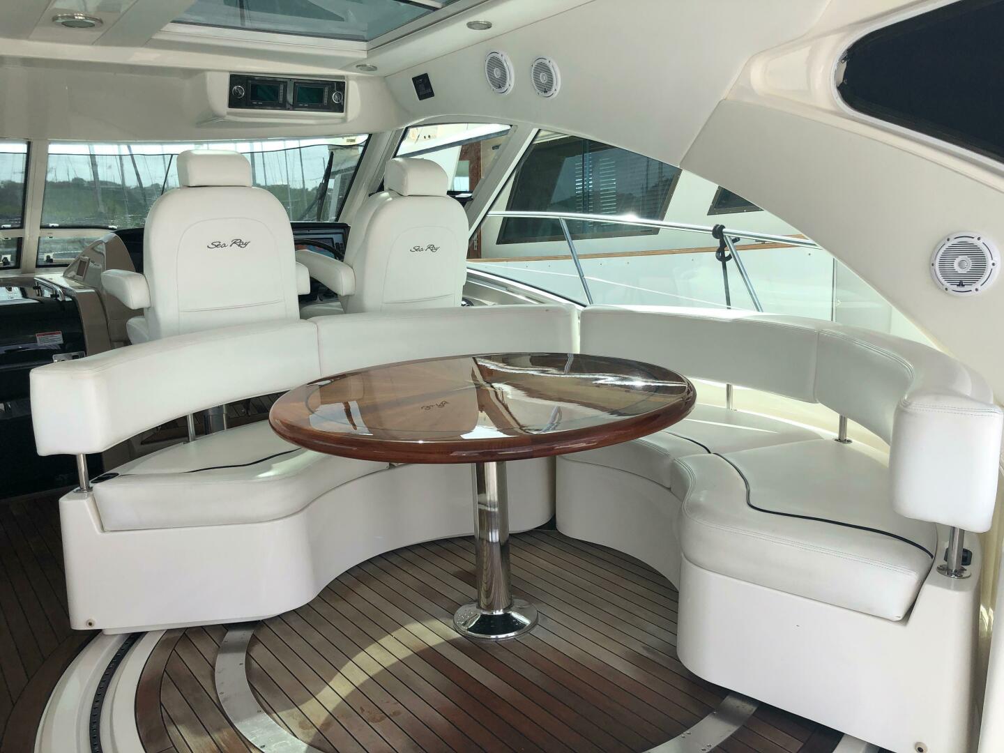 2008 Sea Ray 55 Sundancer - Image 18