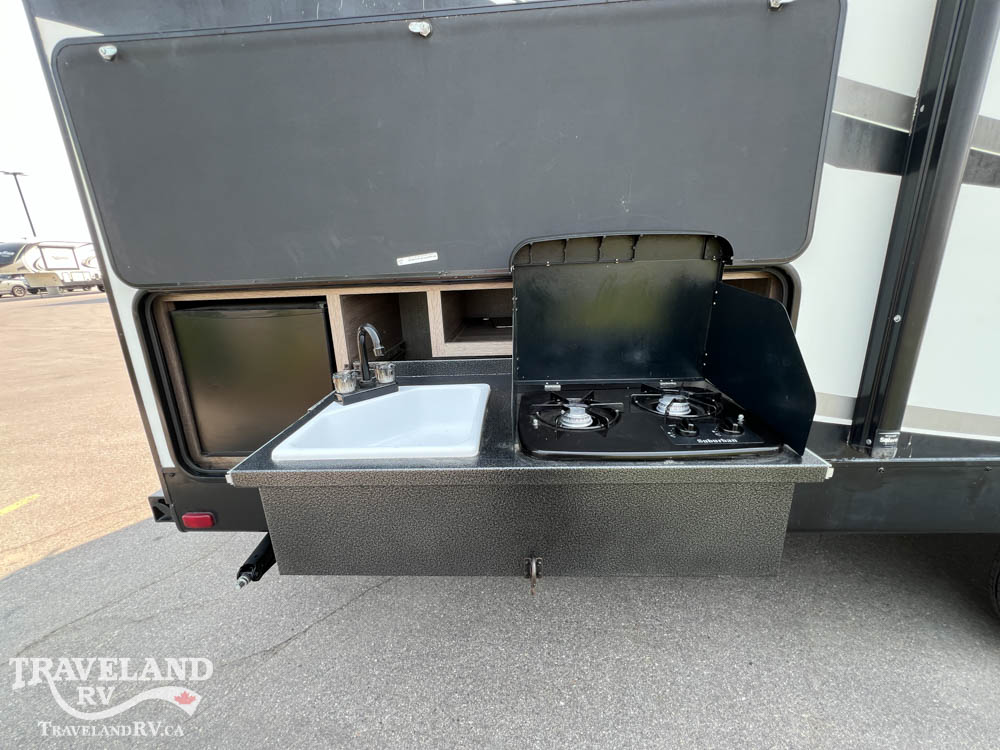 2018 Heartland Sundance XLT SD XLT 291 QB - Image 14