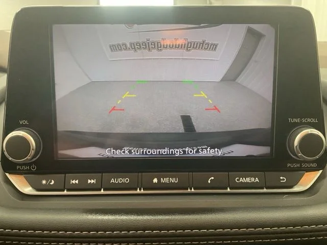 2023 Nissan Rogue Utility 4D SV AWD - Image 17