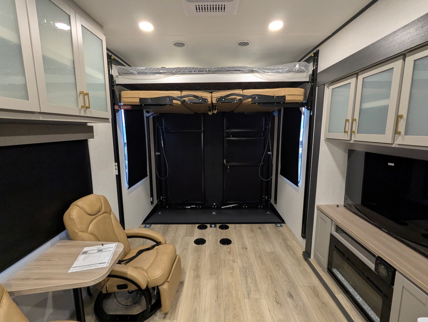 2026 Forest River Stealth 2800 - Image 18